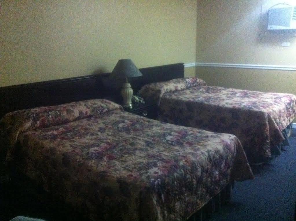 Motel Montreal Notre-Dame-de-l'Ile-Perrot Luaran gambar
